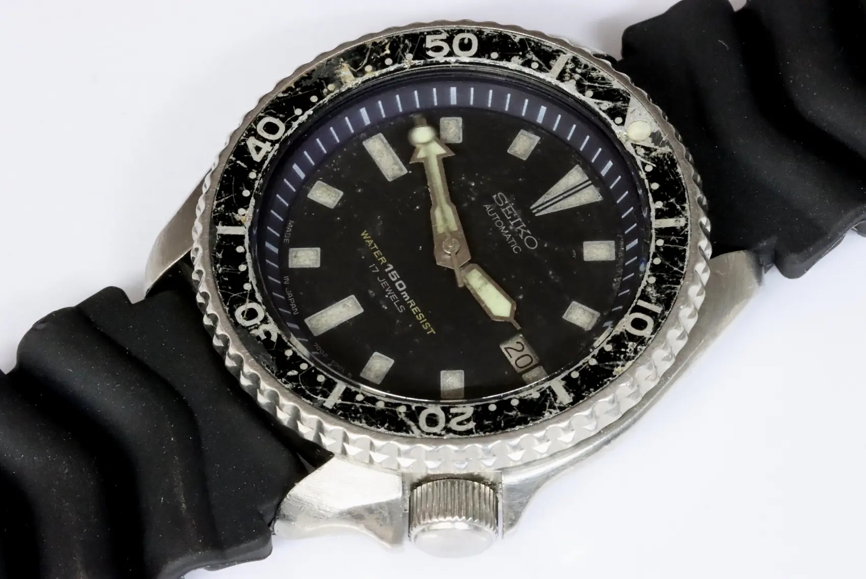 Seiko classic 7002-700J automatic men's diver's watch