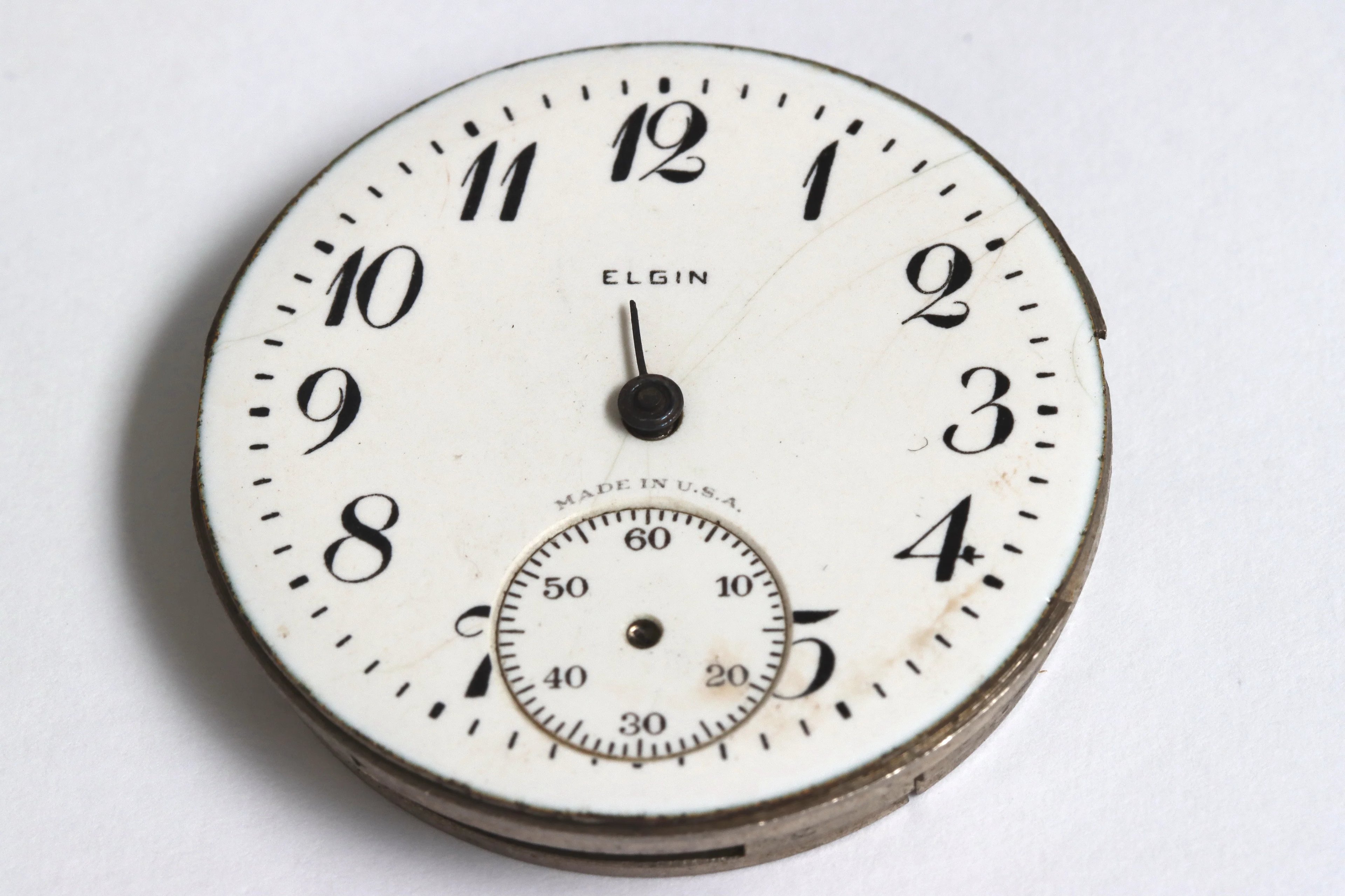 Elgin defective 34.6mm pocket watch movement for spares restore