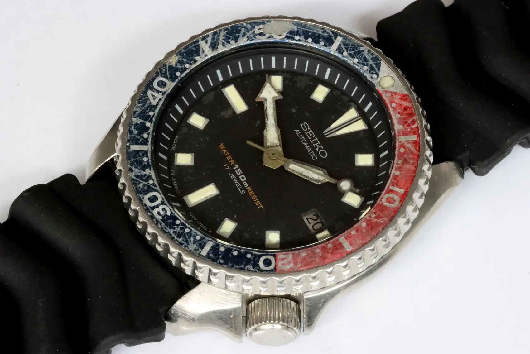 Seiko classic 7002-700J automatic men's diver's watch