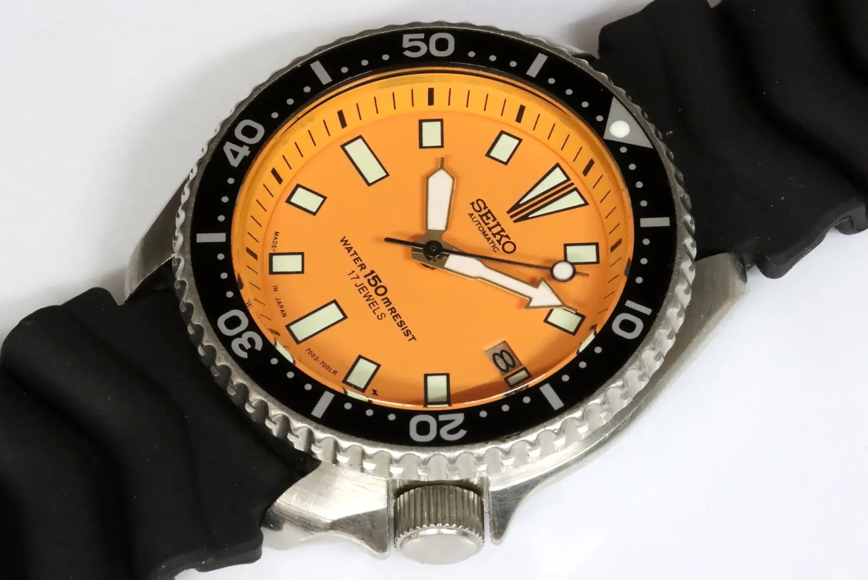 Seiko classic 7002-7000 automatic men's diver's watch