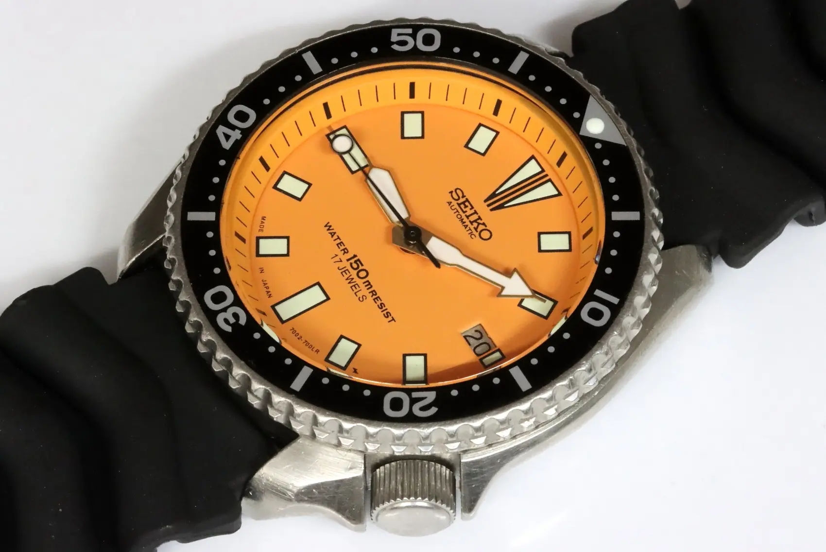 Seiko classic 7002-7000 automatic men's diver's watch