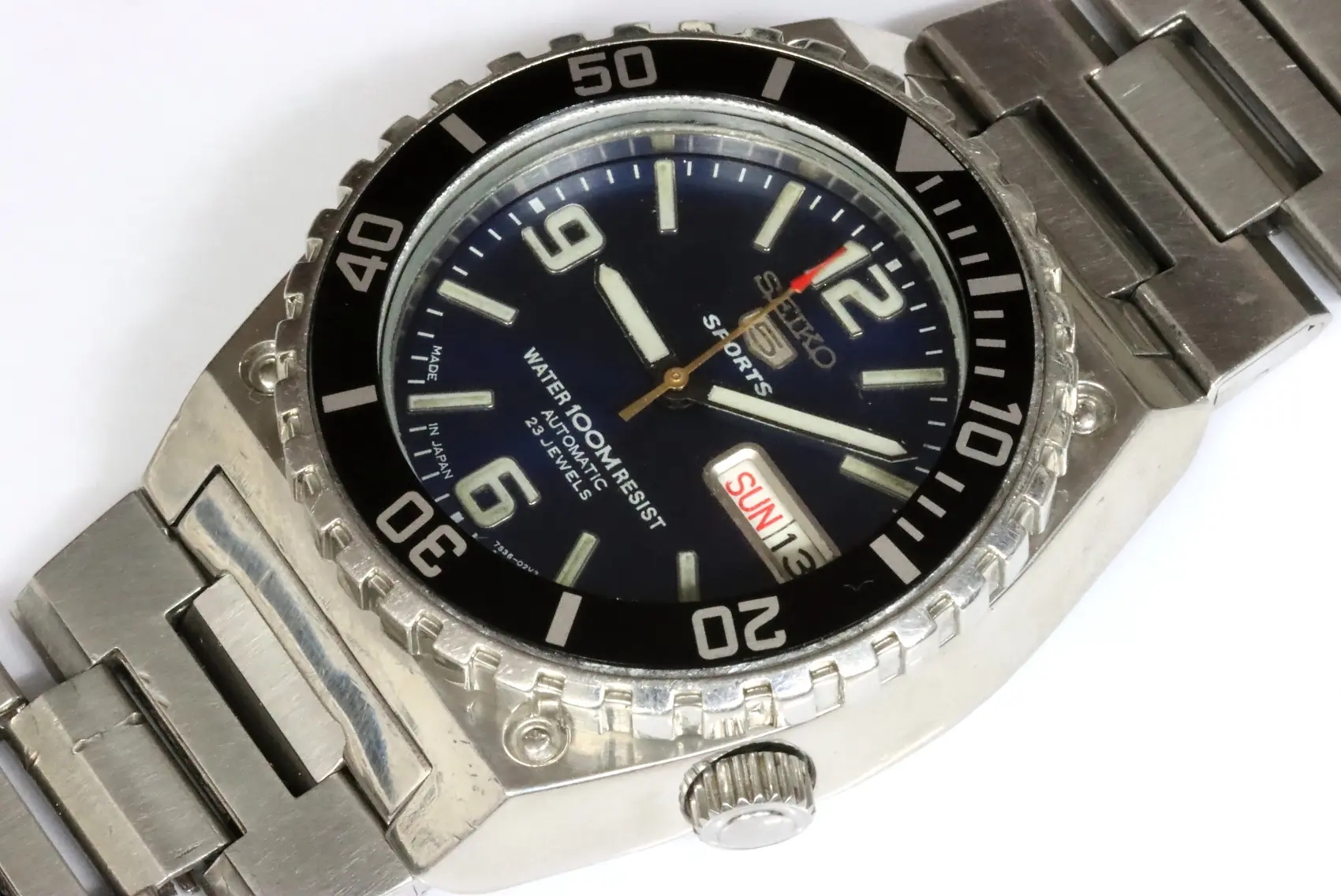 Seiko 7S36 automatic made in Japan men's sports watch