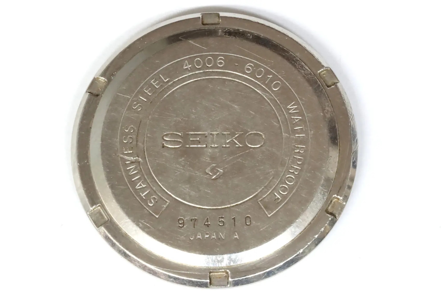 Seiko 4006-6010 bell-matic screw case back