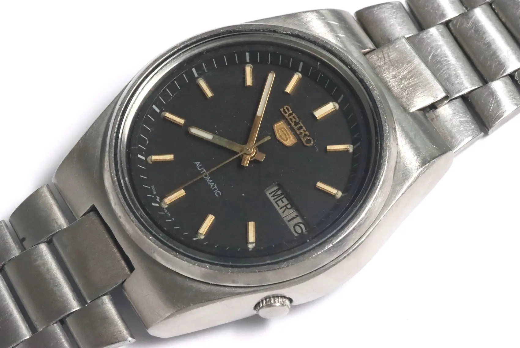 Seiko classic 7009 automatic men's watch