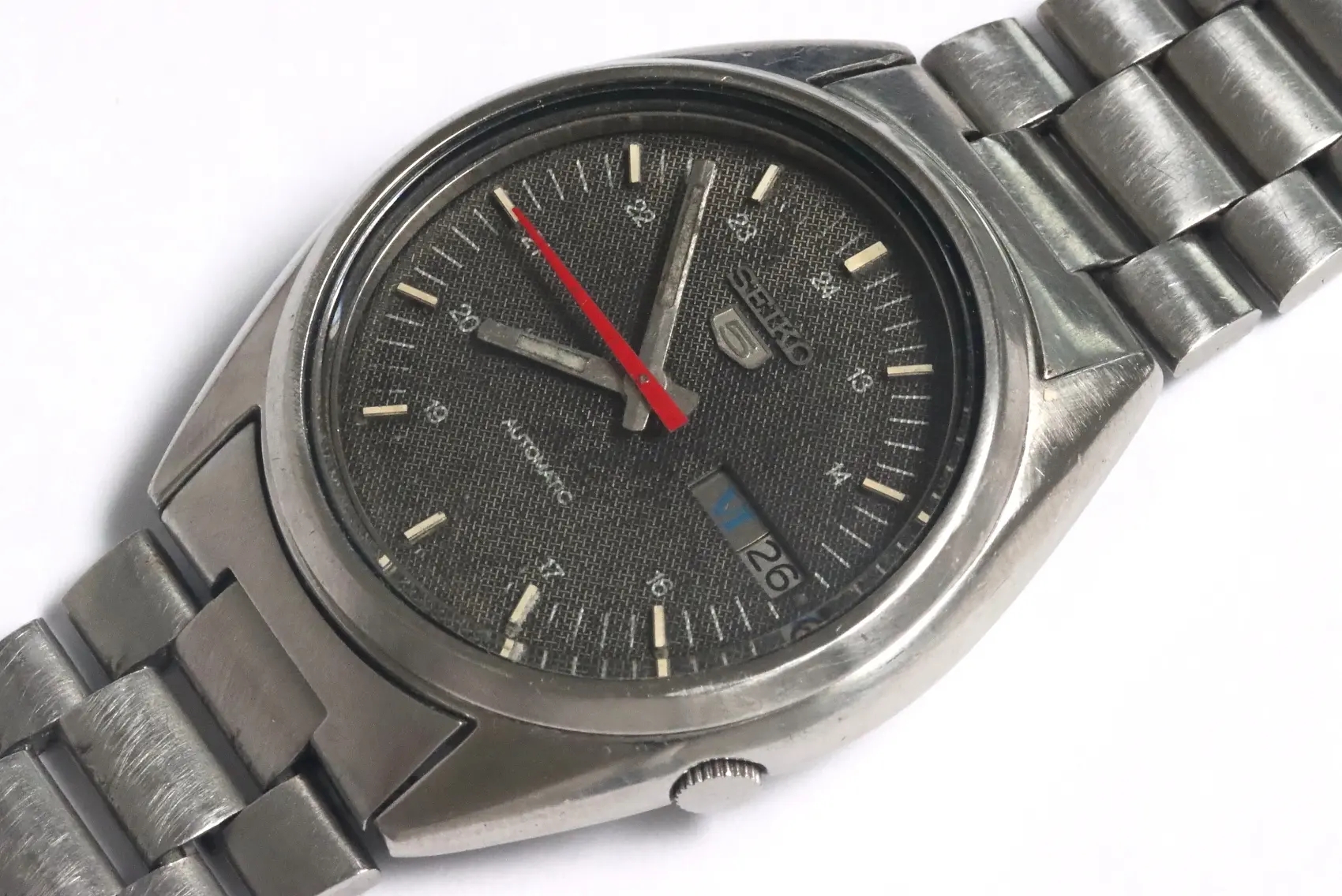 Seiko classic 7009 automatic men's watch