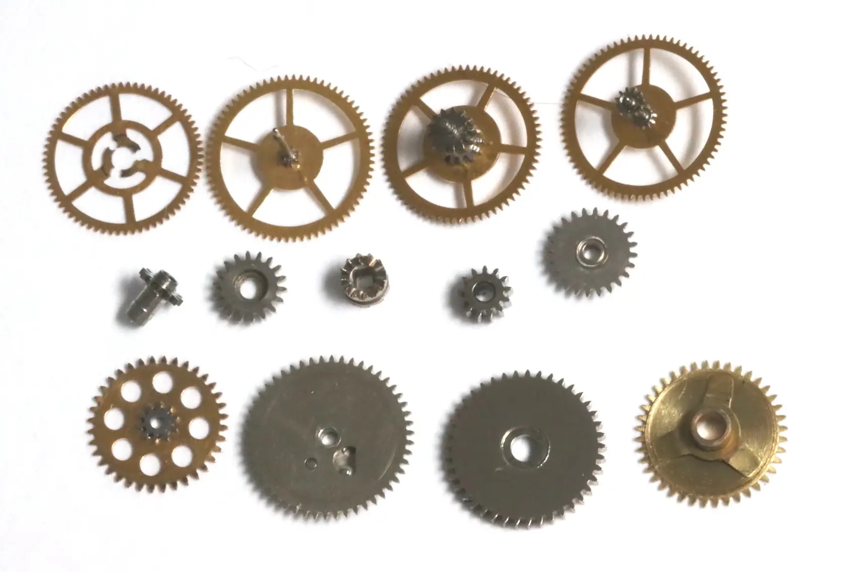 ETA 2452 (30 jewels) gears & wheels