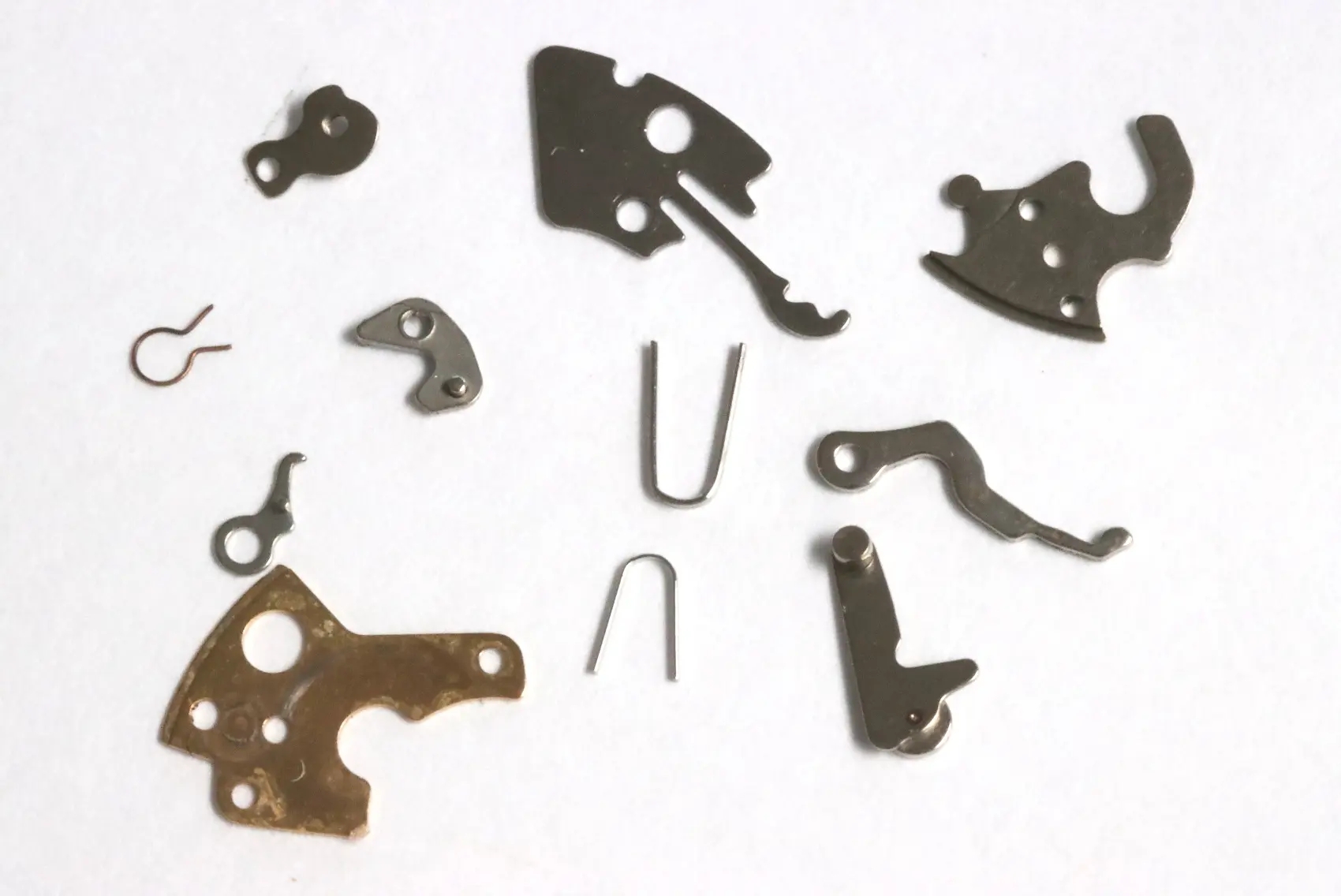 ETA 2452 (30 jewels) mixed lot movement parts