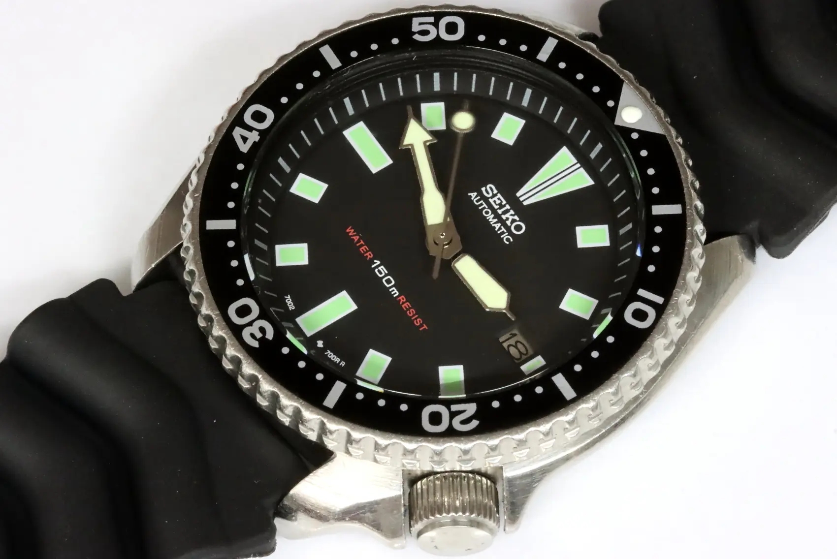 Seiko classic 7002-7000 automatic men's diver's watch