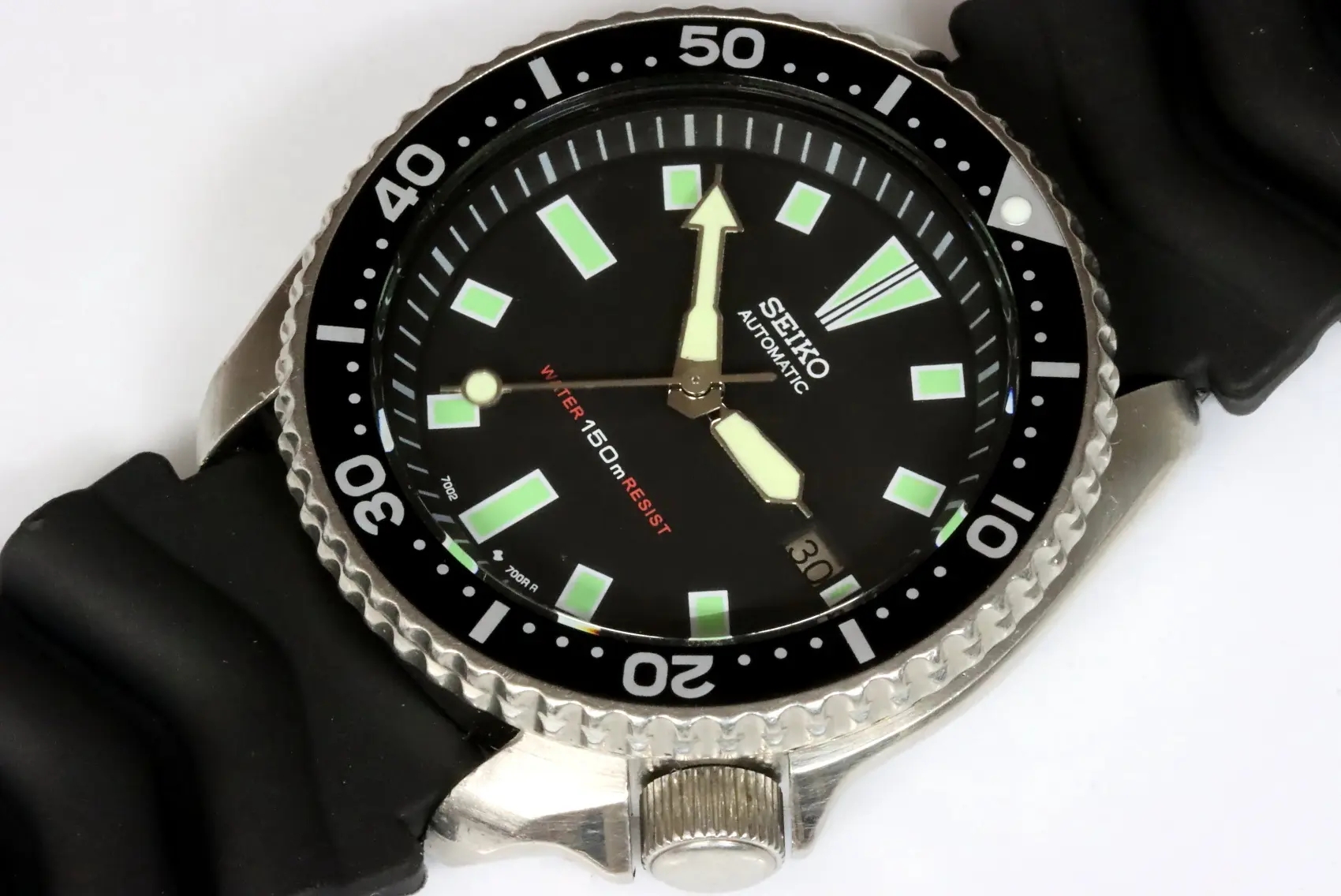 Seiko classic 7002-7000 automatic men's diver's watch