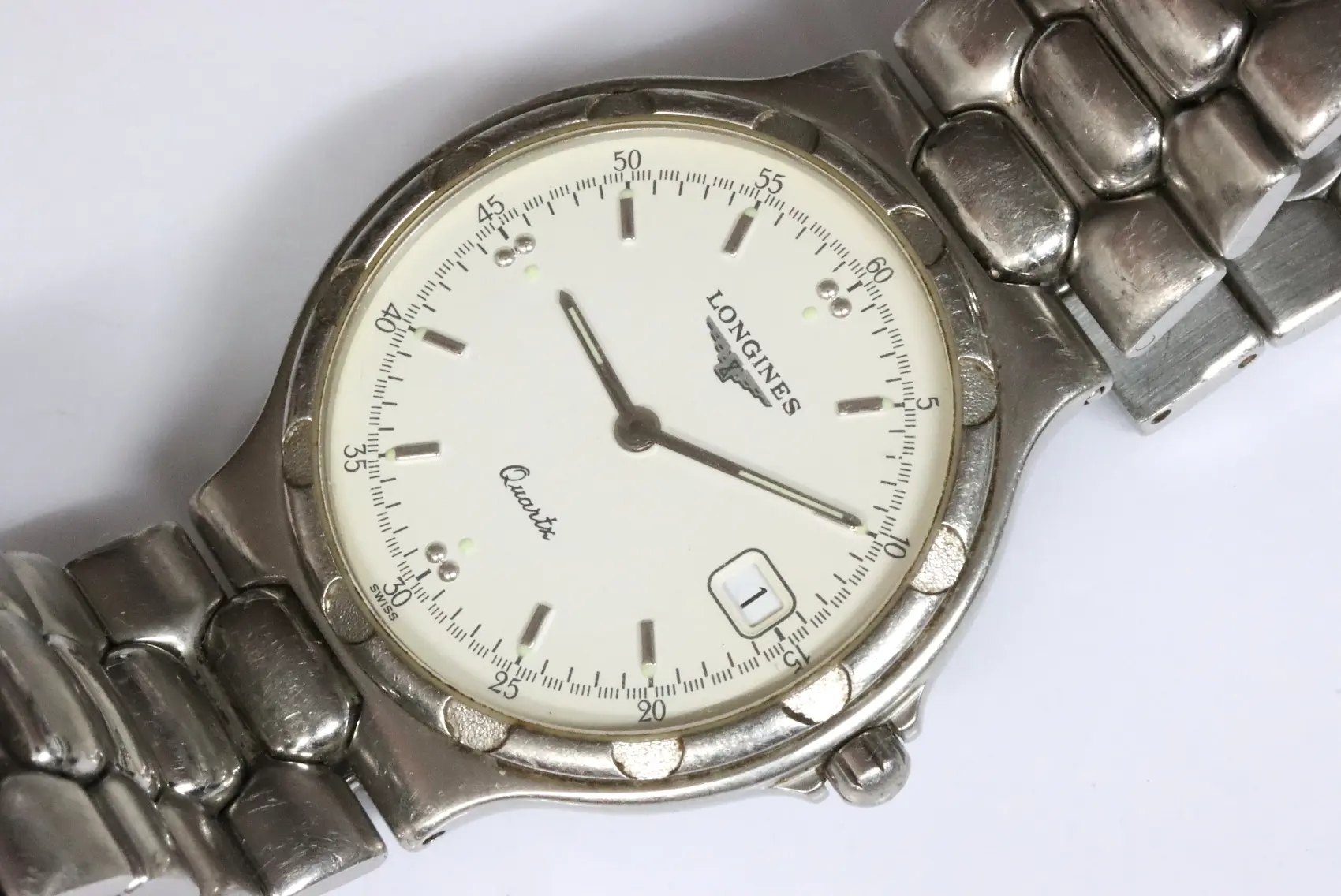 Longines conquest 4059 defective mens watch with short bracelet