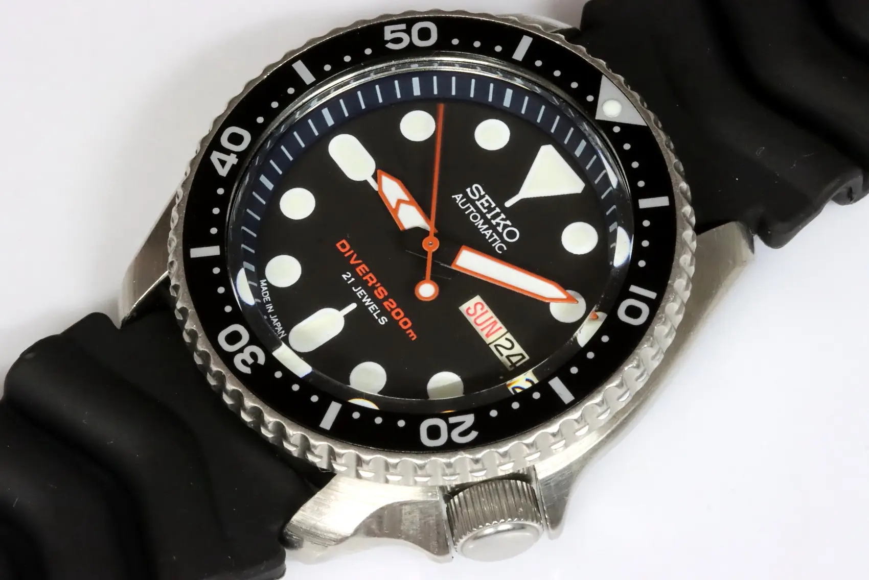 Seiko classic 7S26-0020 SKX007 customized scuba diver's watch