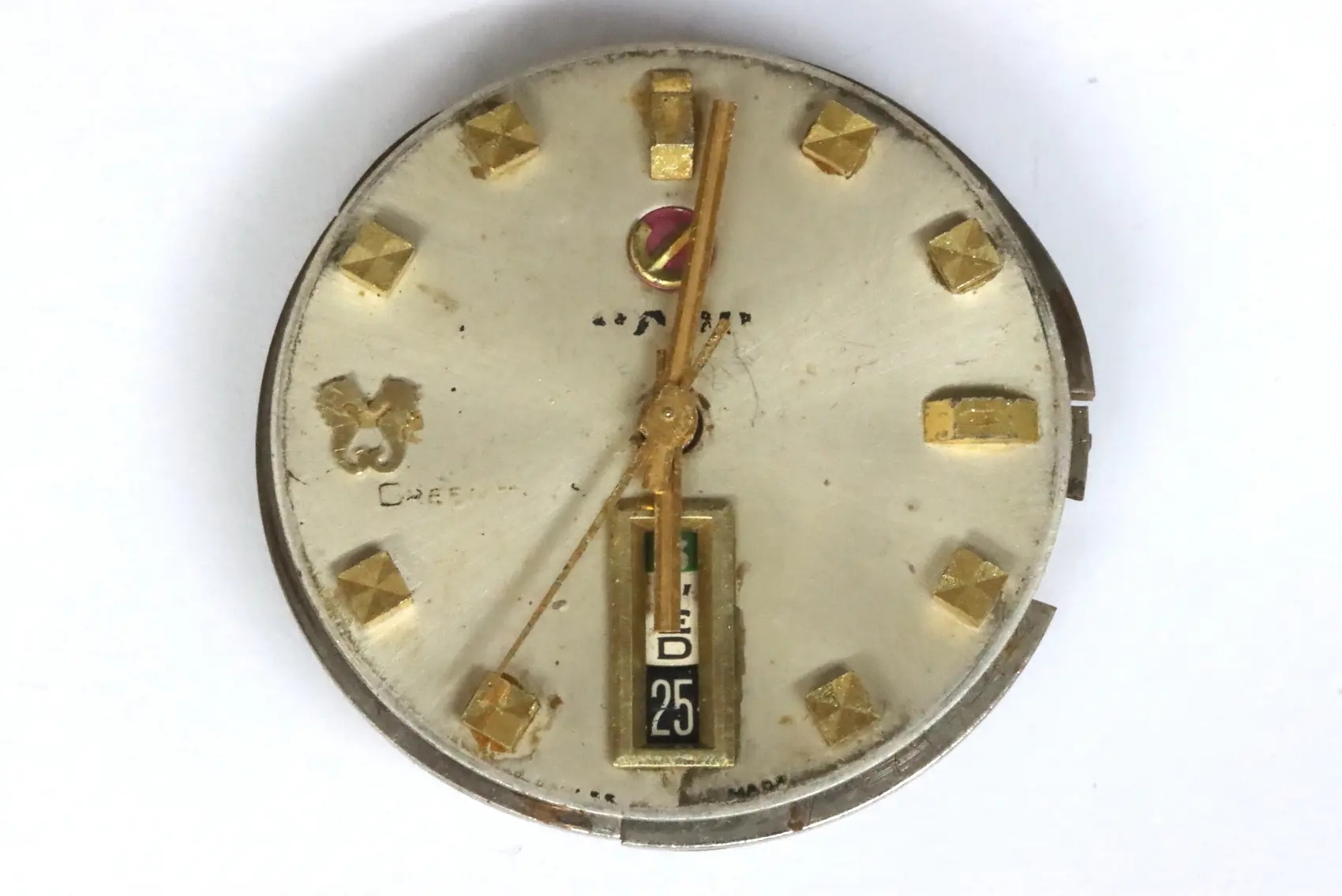 Rado Swiss vintage 909 (as 1859) defective movement with corrosion