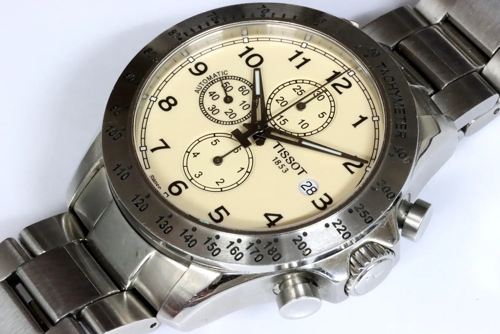 Tissot 46mm automatic V8 tachymeter chronograph 15 jewels T 106427 A