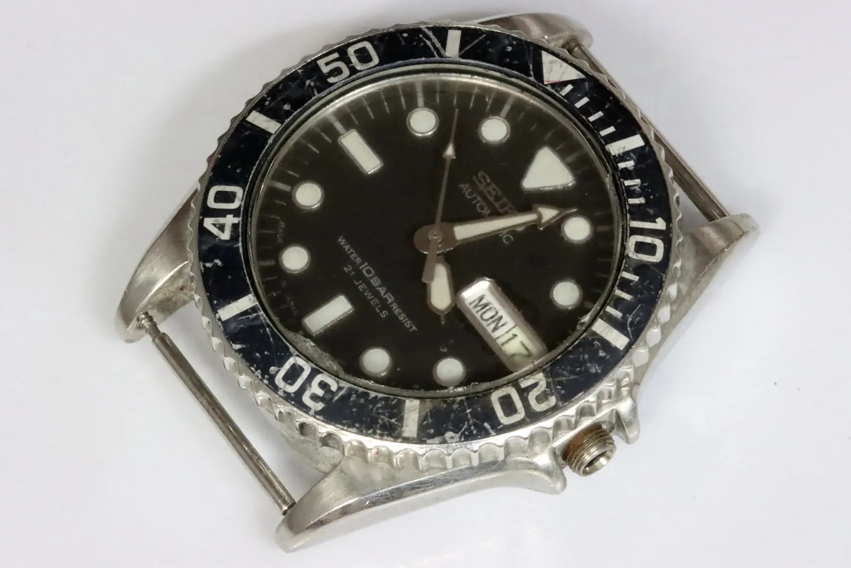 Seiko 10bar 7S26-0050 SKX025J defective divers watch for spares restore